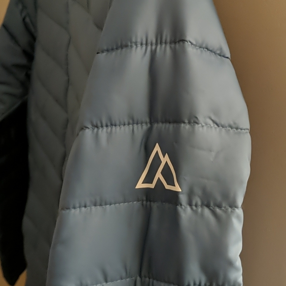 Alpine Design Jacket - Picture 2 of 3